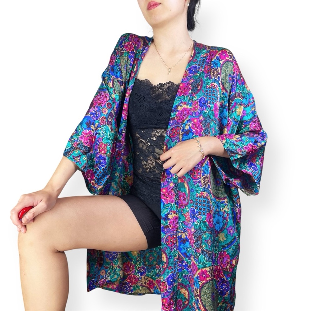 VTG Victoria’s Secret Gold Label 100% Silk Funky Artsy Print Kimono Robe OneSize